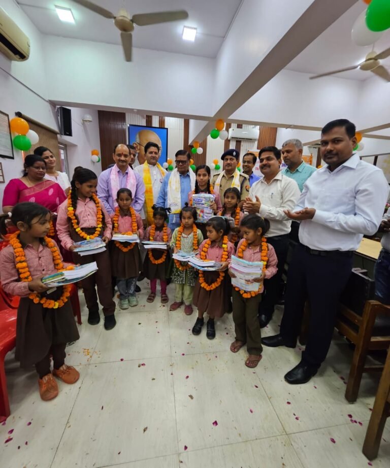 कन्नौज में स्कूल चलो अभियान का भव्य शुभारंभ: ‘एक भी बच्चा छूटा, संकल्प हमारा टूटा